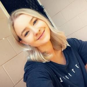 Meet your Posher, Cassie